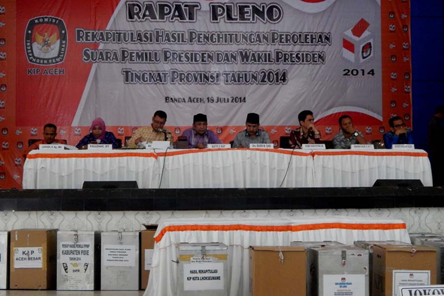 Pleno KIP Aceh. Foto Taufik Ar-Rifai